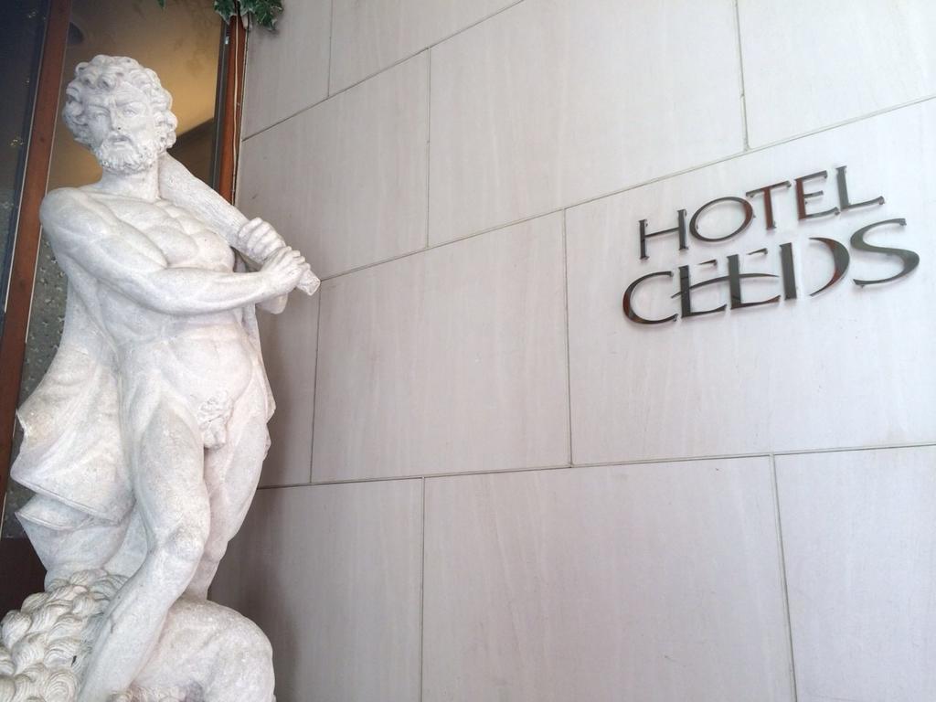 Hotel Ceeds (Adults Only) Ōsaka Exterior foto